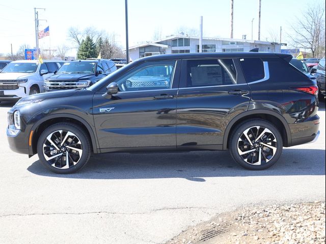 2024 Mitsubishi Outlander Plug-In Hybrid SE