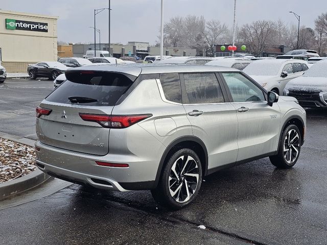 2024 Mitsubishi Outlander PHEV SE