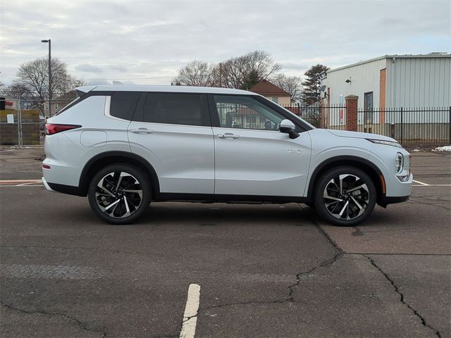 2024 Mitsubishi Outlander PHEV SE