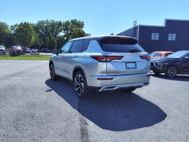 2024 Mitsubishi Outlander Plug-In Hybrid SE