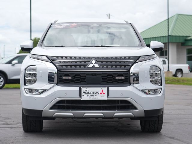 2024 Mitsubishi Outlander Plug-In Hybrid SE