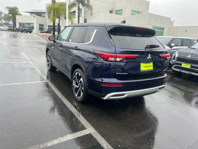 2024 Mitsubishi Outlander PHEV SE