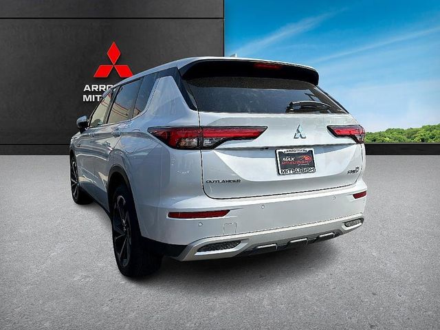 2024 Mitsubishi Outlander Plug-In Hybrid SE