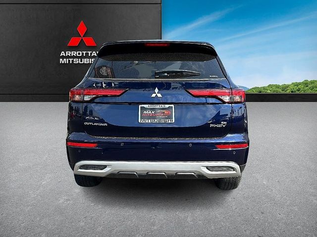 2024 Mitsubishi Outlander Plug-In Hybrid SE