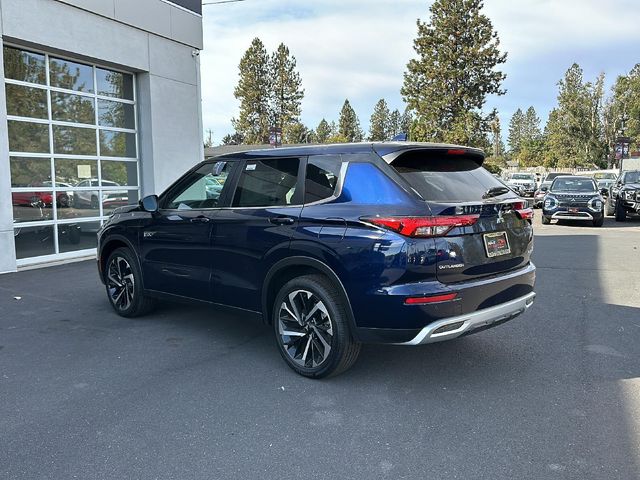 2024 Mitsubishi Outlander Plug-In Hybrid SE