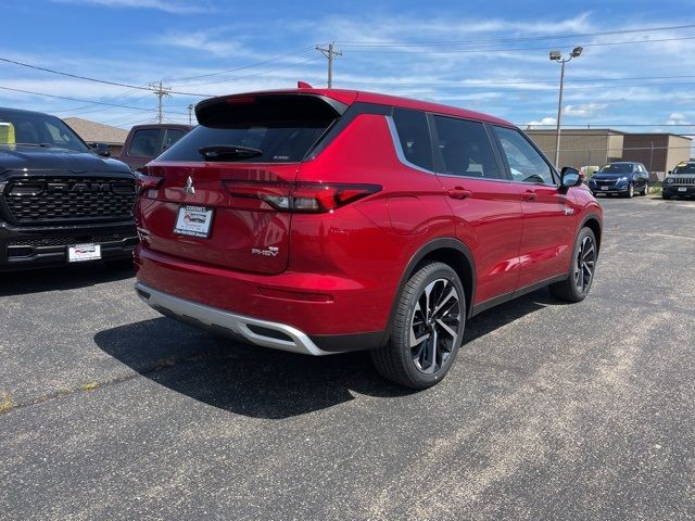 2024 Mitsubishi Outlander Plug-In Hybrid SE