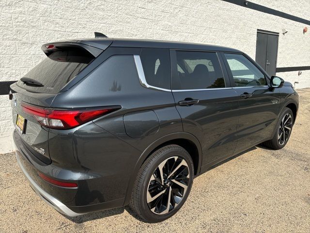 2024 Mitsubishi Outlander PHEV SE