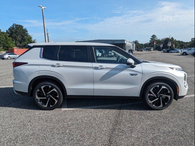 2024 Mitsubishi Outlander PHEV SE