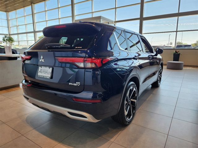 2024 Mitsubishi Outlander Plug-In Hybrid SE