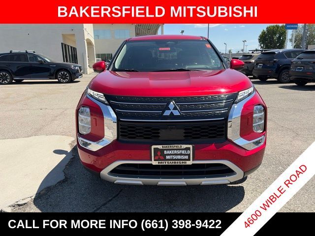 2024 Mitsubishi Outlander Plug-In Hybrid SE
