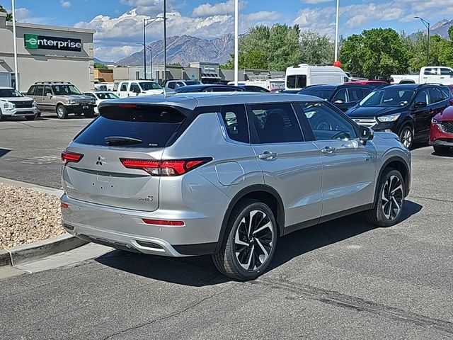 2024 Mitsubishi Outlander PHEV SE