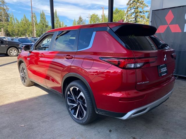 2024 Mitsubishi Outlander PHEV SE