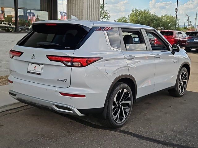 2024 Mitsubishi Outlander PHEV SE