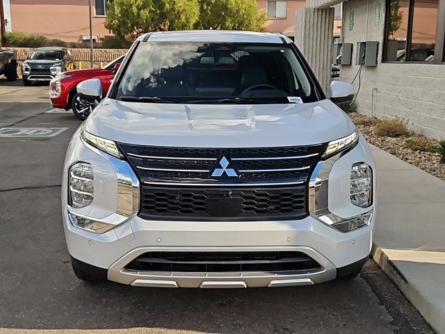 2024 Mitsubishi Outlander PHEV SE