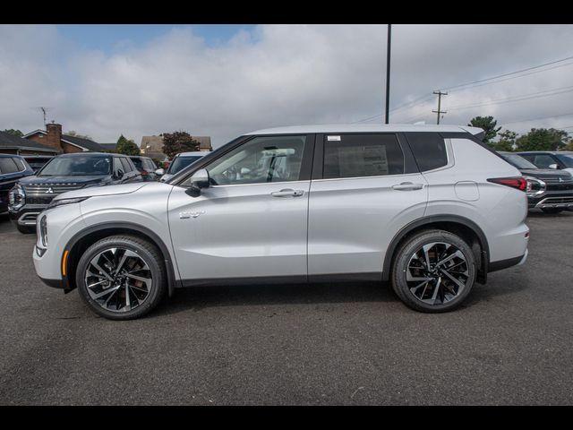 2024 Mitsubishi Outlander PHEV SE