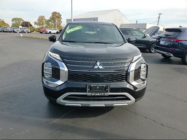 2024 Mitsubishi Outlander PHEV SE