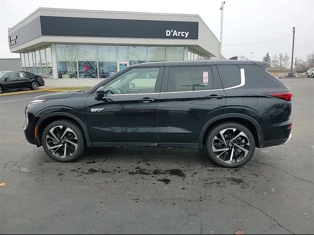 2024 Mitsubishi Outlander Plug-In Hybrid SE