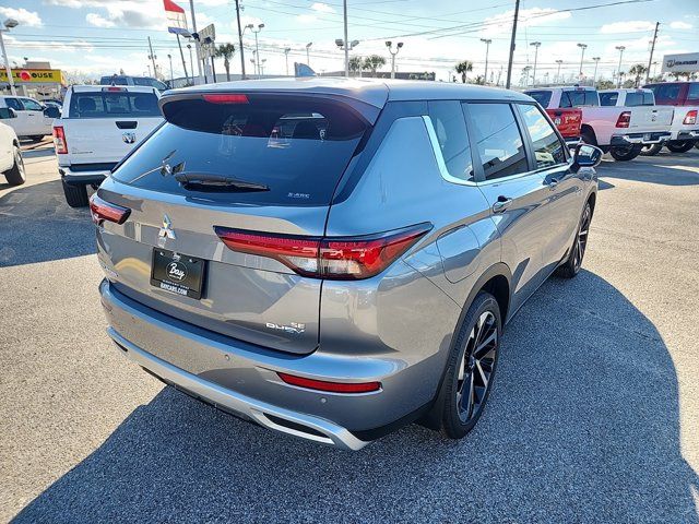 2024 Mitsubishi Outlander PHEV SE