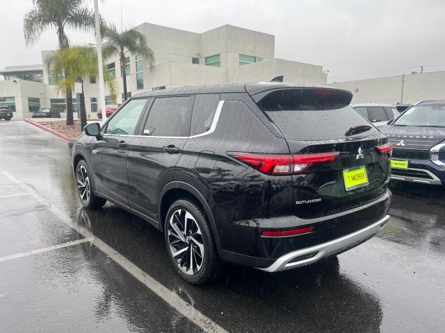 2024 Mitsubishi Outlander PHEV SE