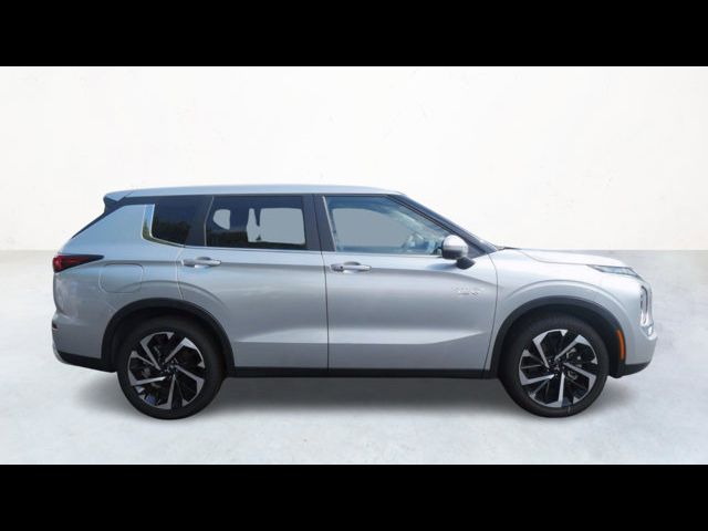 2024 Mitsubishi Outlander PHEV SE