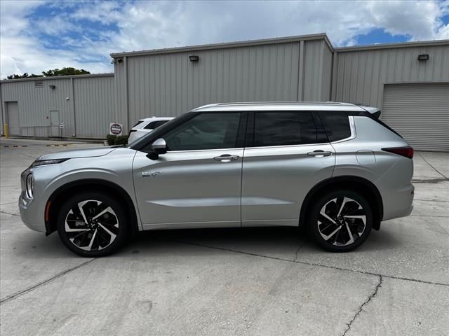 2024 Mitsubishi Outlander Plug-In Hybrid SEL