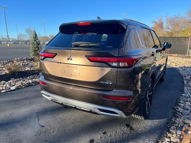 2024 Mitsubishi Outlander PHEV SEL