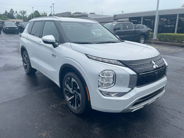 2024 Mitsubishi Outlander PHEV SEL