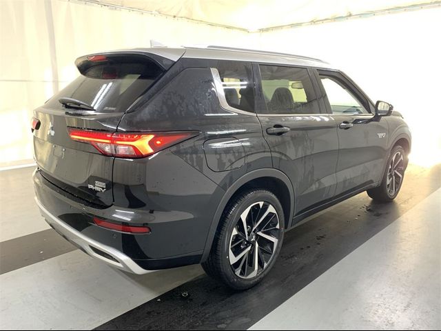 2024 Mitsubishi Outlander PHEV SEL Platinum Edition