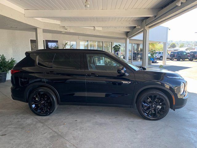 2024 Mitsubishi Outlander Plug-In Hybrid SEL Black Edition