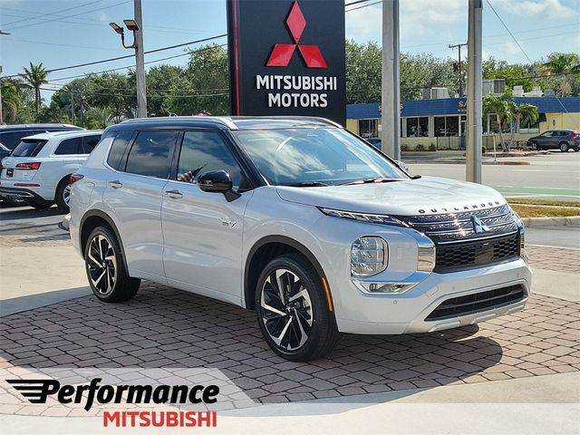 2024 Mitsubishi Outlander PHEV SEL