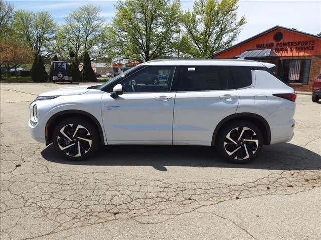 2024 Mitsubishi Outlander PHEV SEL