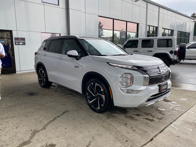 2024 Mitsubishi Outlander PHEV SEL