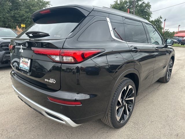 2024 Mitsubishi Outlander PHEV SEL