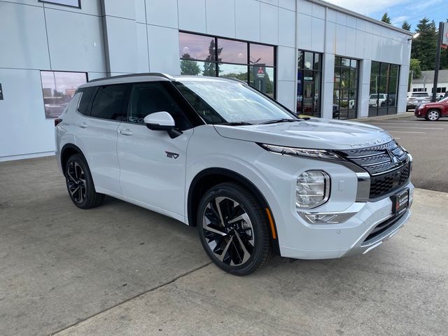 2024 Mitsubishi Outlander Plug-In Hybrid SEL