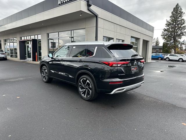 2024 Mitsubishi Outlander Plug-In Hybrid SEL Platinum Edition