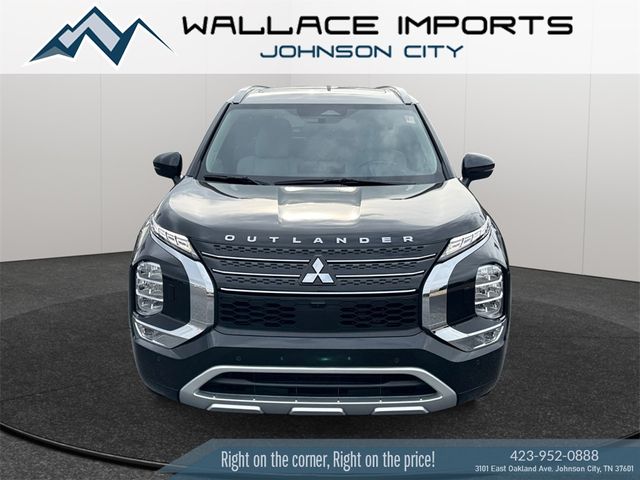 2024 Mitsubishi Outlander Plug-In Hybrid SEL Platinum Edition