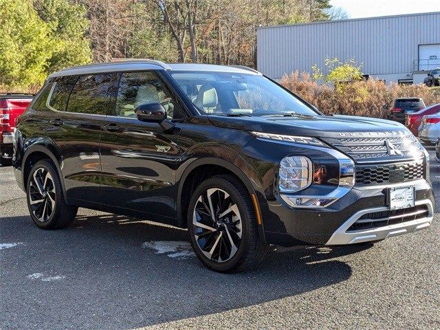 2024 Mitsubishi Outlander Plug-In Hybrid SEL