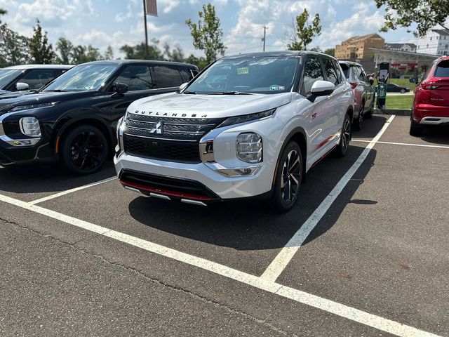 2024 Mitsubishi Outlander Plug-In Hybrid SE Ralliart