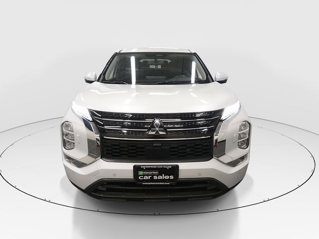 2024 Mitsubishi Outlander Plug-In Hybrid SE