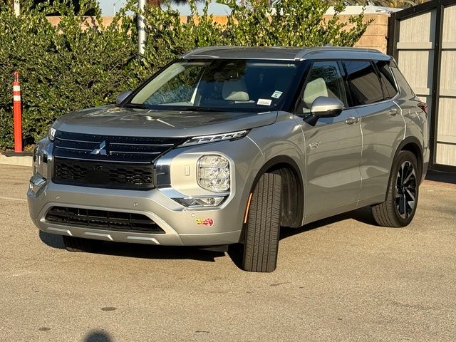 2024 Mitsubishi Outlander Plug-In Hybrid SEL