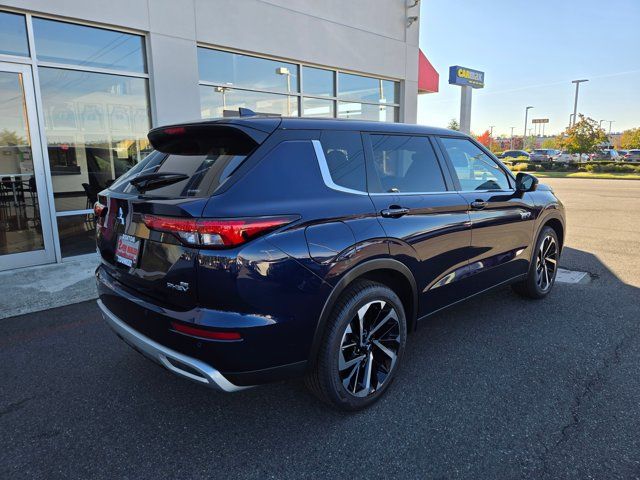 2024 Mitsubishi Outlander Plug-In Hybrid SE