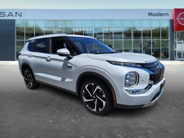 2024 Mitsubishi Outlander Plug-In Hybrid SE