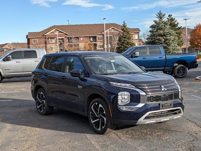 2024 Mitsubishi Outlander Plug-In Hybrid SE