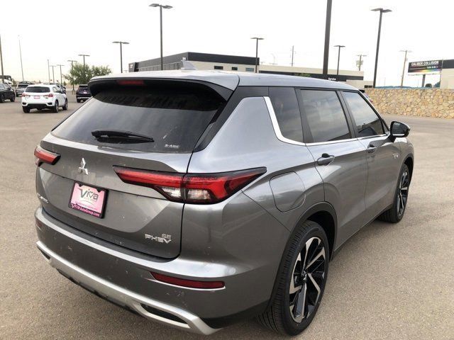 2024 Mitsubishi Outlander Plug-In Hybrid SE