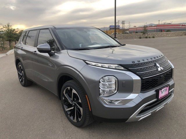 2024 Mitsubishi Outlander Plug-In Hybrid SE