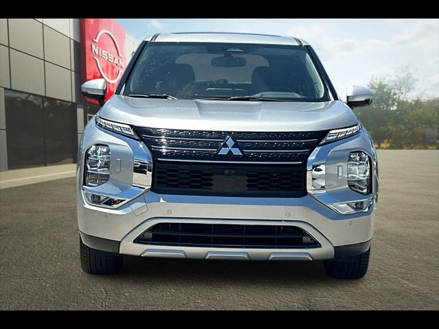 2024 Mitsubishi Outlander Plug-In Hybrid SE