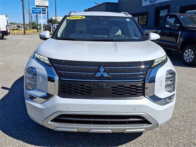 2024 Mitsubishi Outlander Plug-In Hybrid SEL