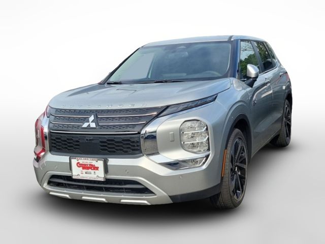 2024 Mitsubishi Outlander PHEV SE