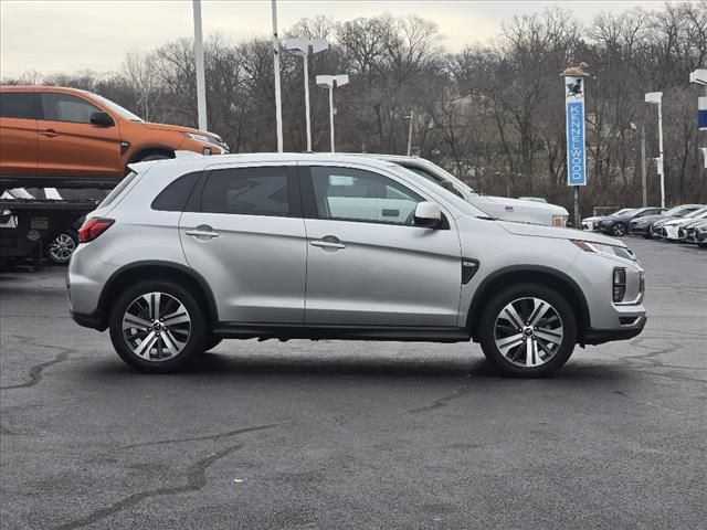 2024 Mitsubishi Outlander Sport ES