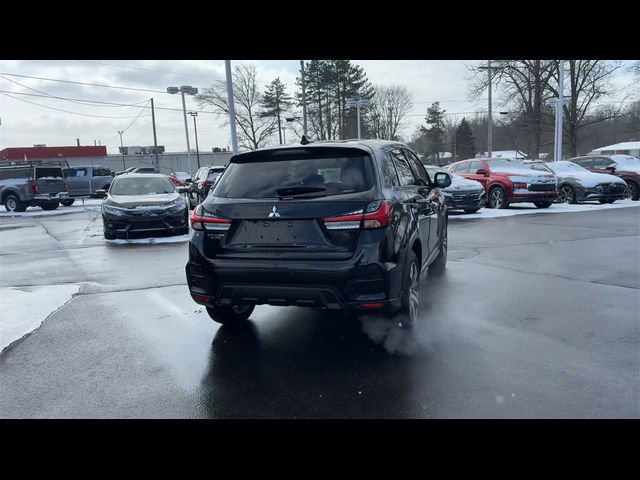 2024 Mitsubishi Outlander Sport ES